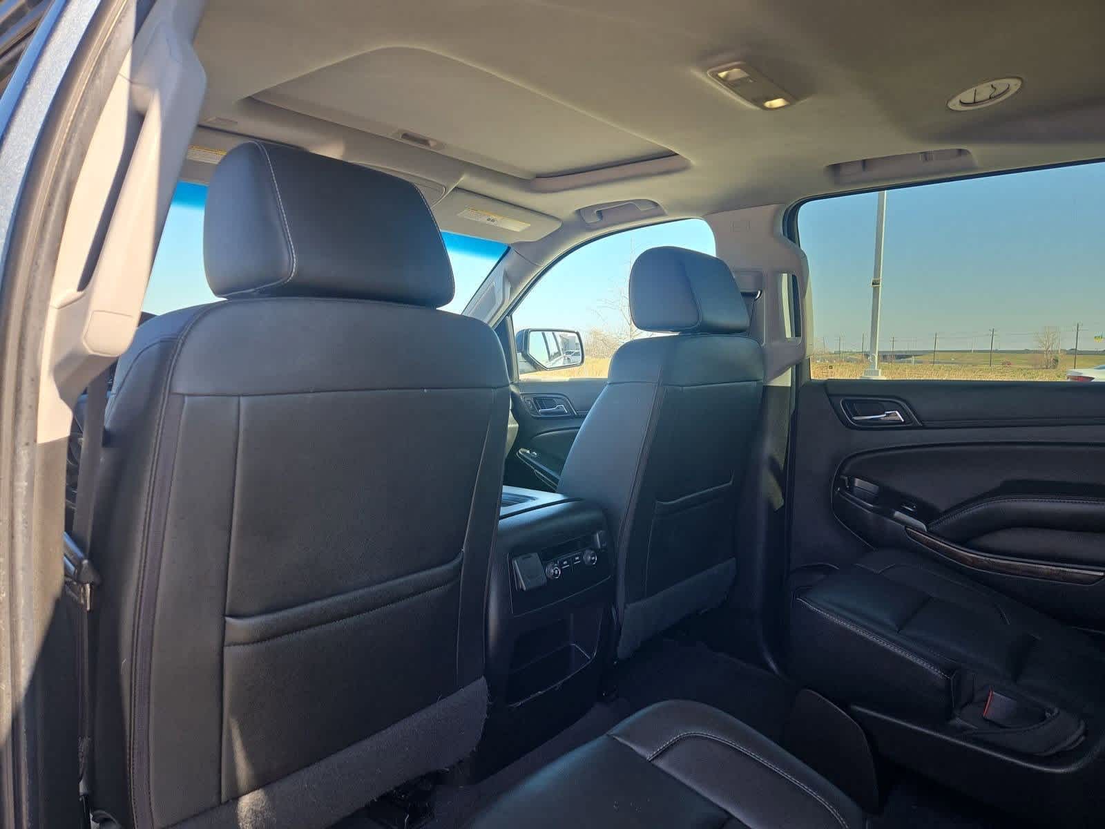 Thumbnail: 2020 Chevrolet Suburban - 17