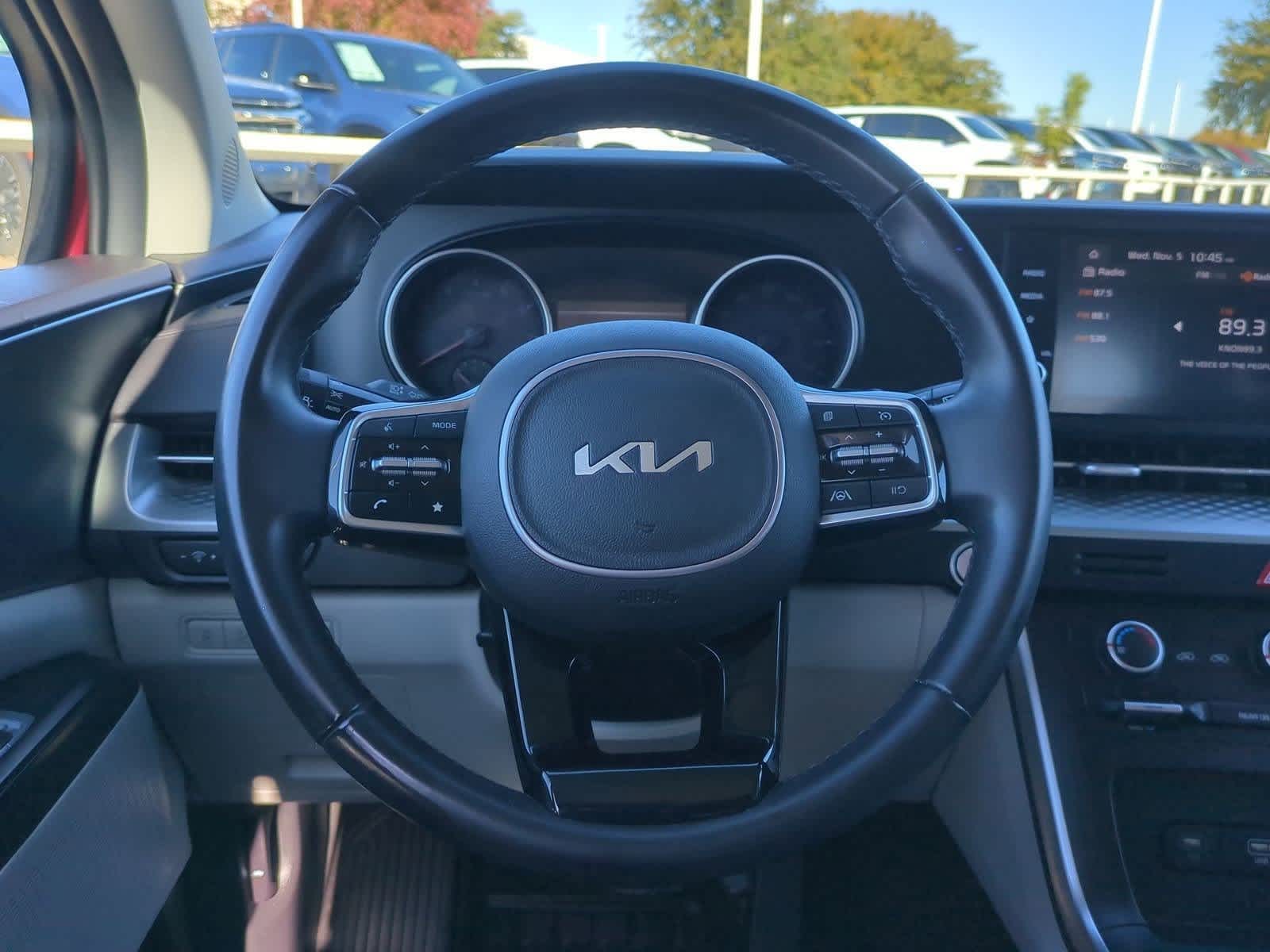 Thumbnail: 2024 Kia Carnival - 21