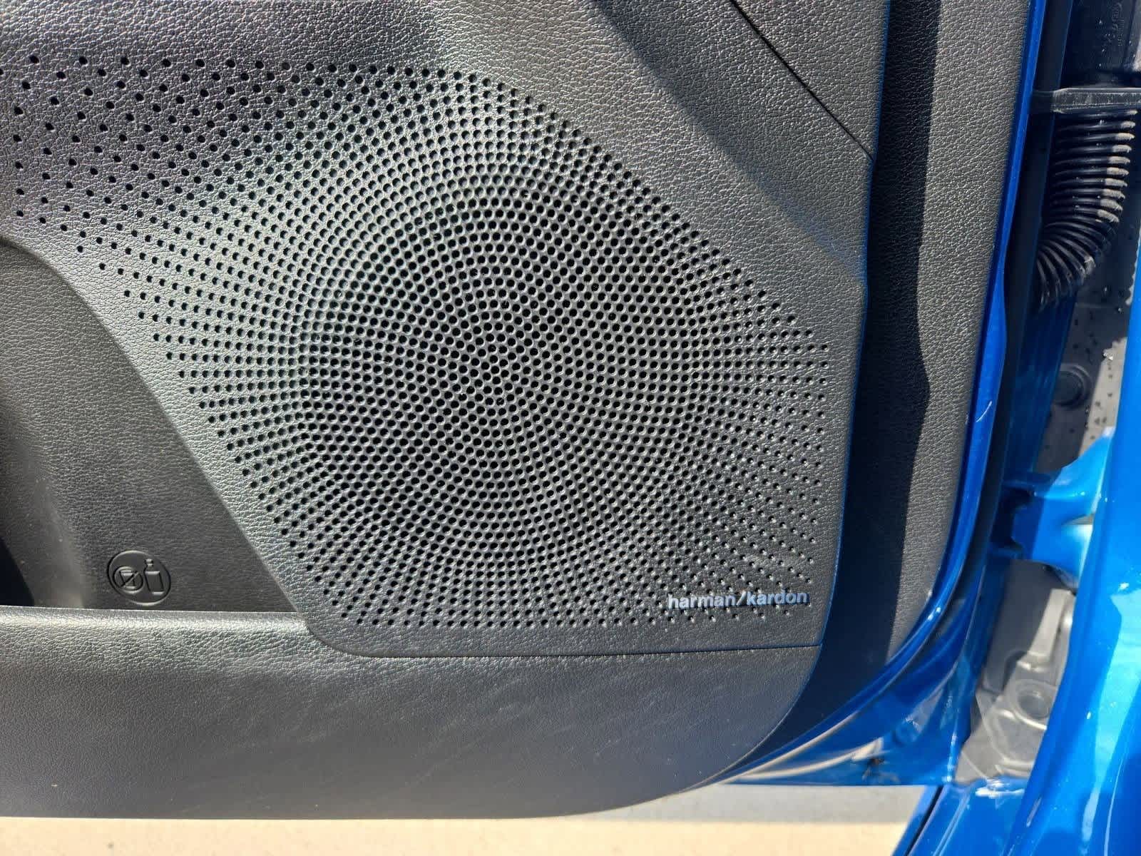 Thumbnail: 2023 Kia Forte - 32