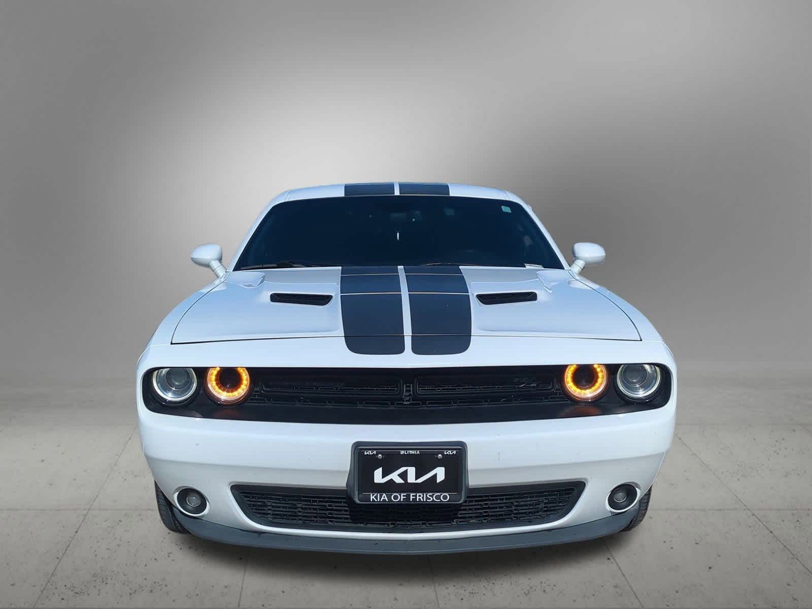 Thumbnail: 2016 Dodge Challenger - 9