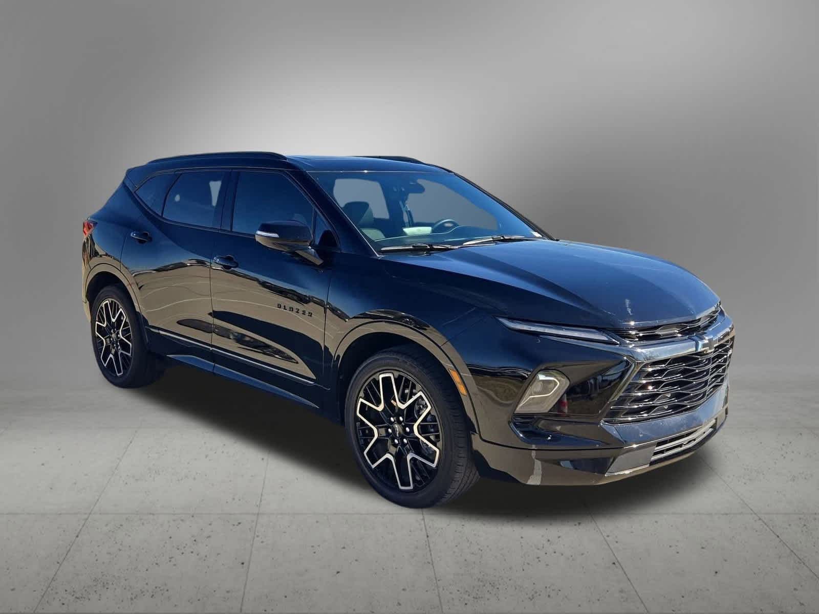 Thumbnail: 2023 Chevrolet Blazer - 8