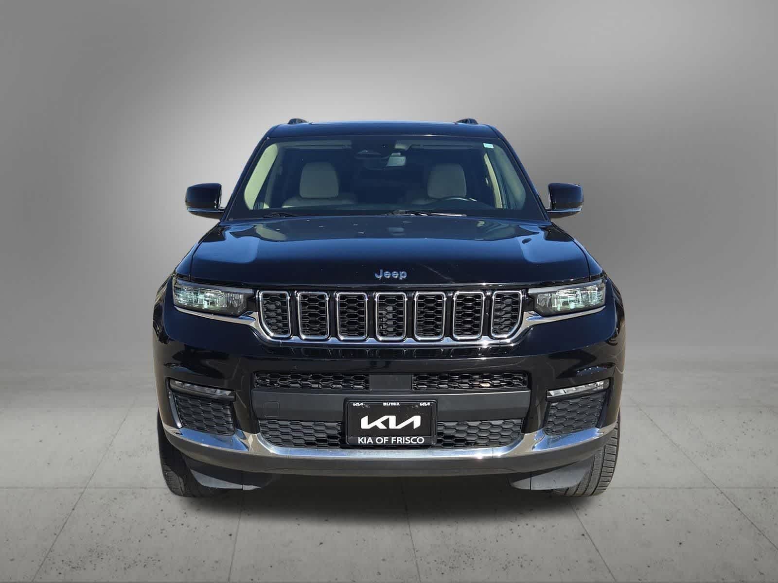 Thumbnail: 2022 Jeep Grand Cherokee - 9