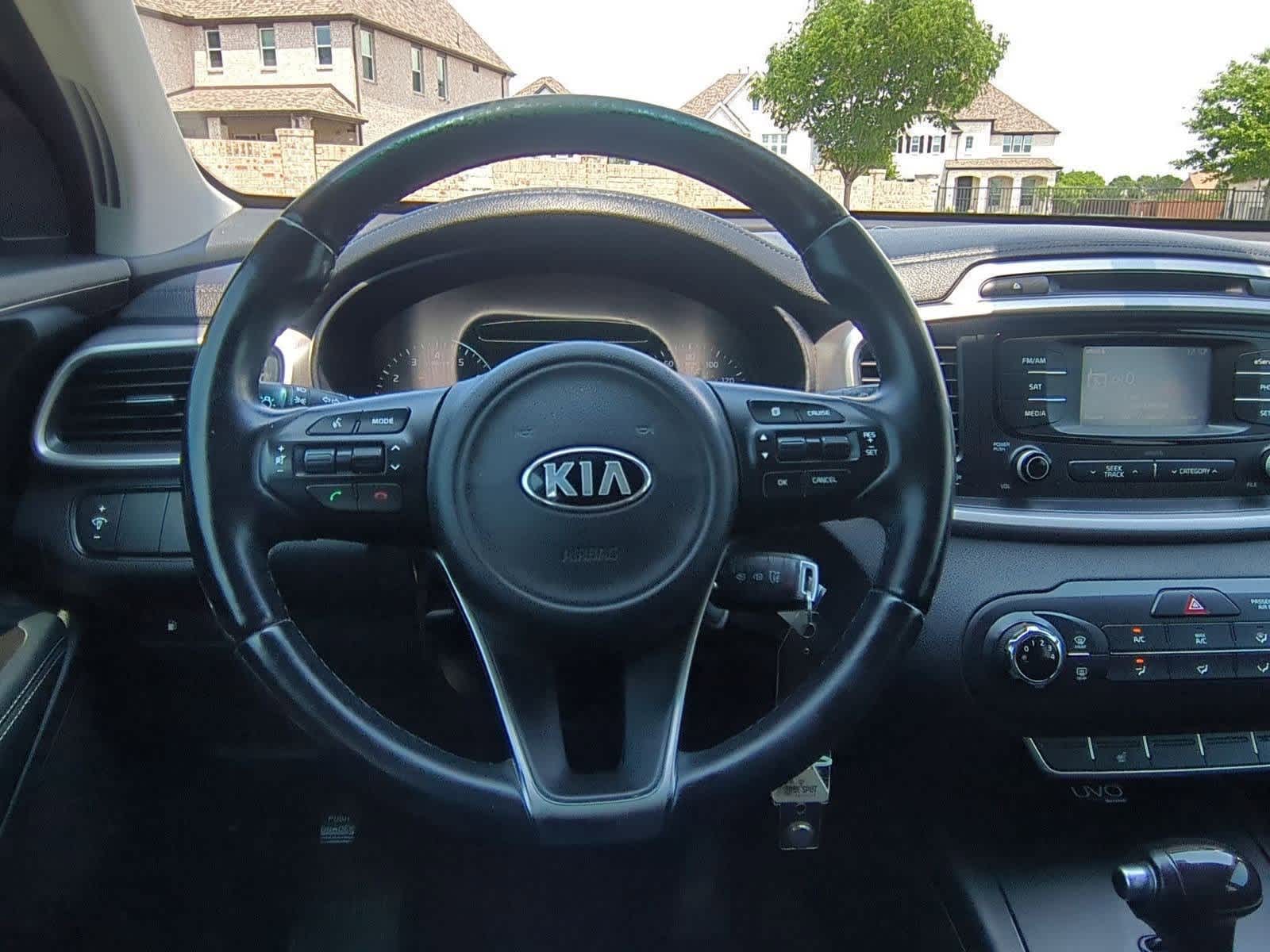 Thumbnail: 2016 Kia Sorento - 21