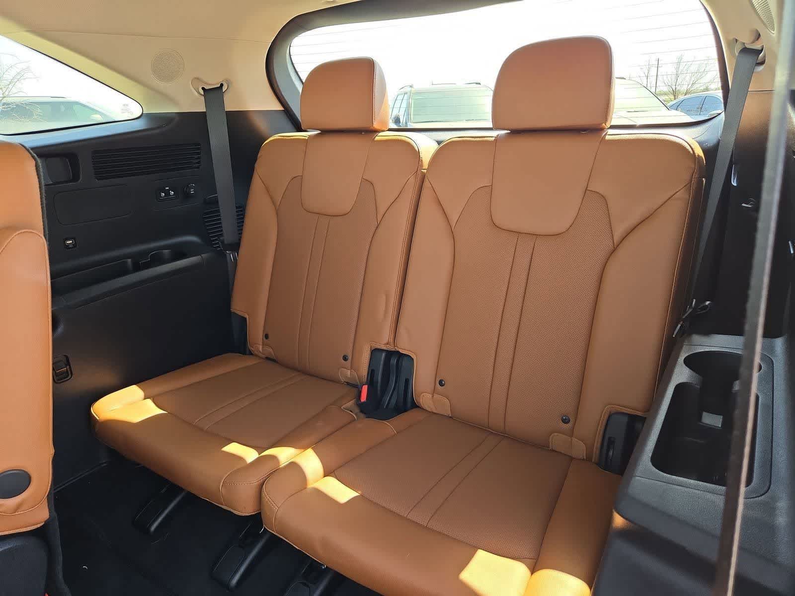 Thumbnail: 2021 Kia Sorento - 35