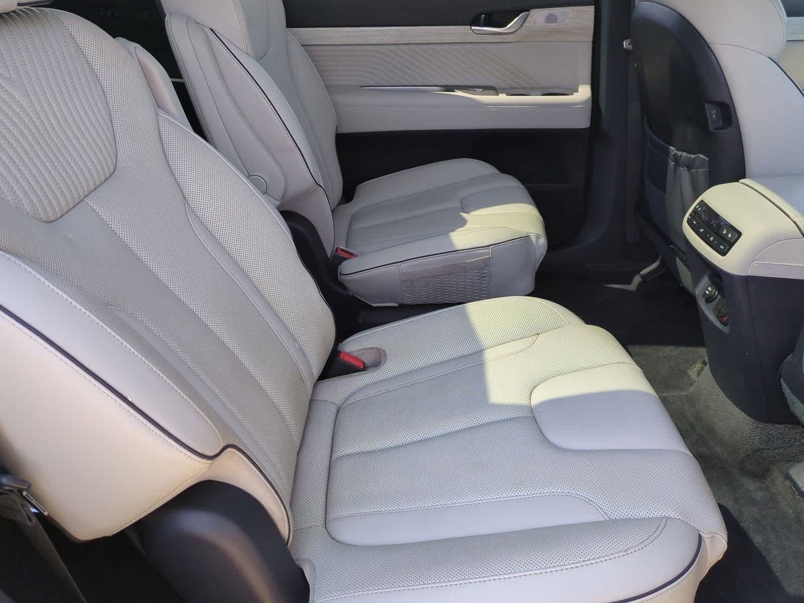 Thumbnail: 2023 Hyundai Palisade - 20