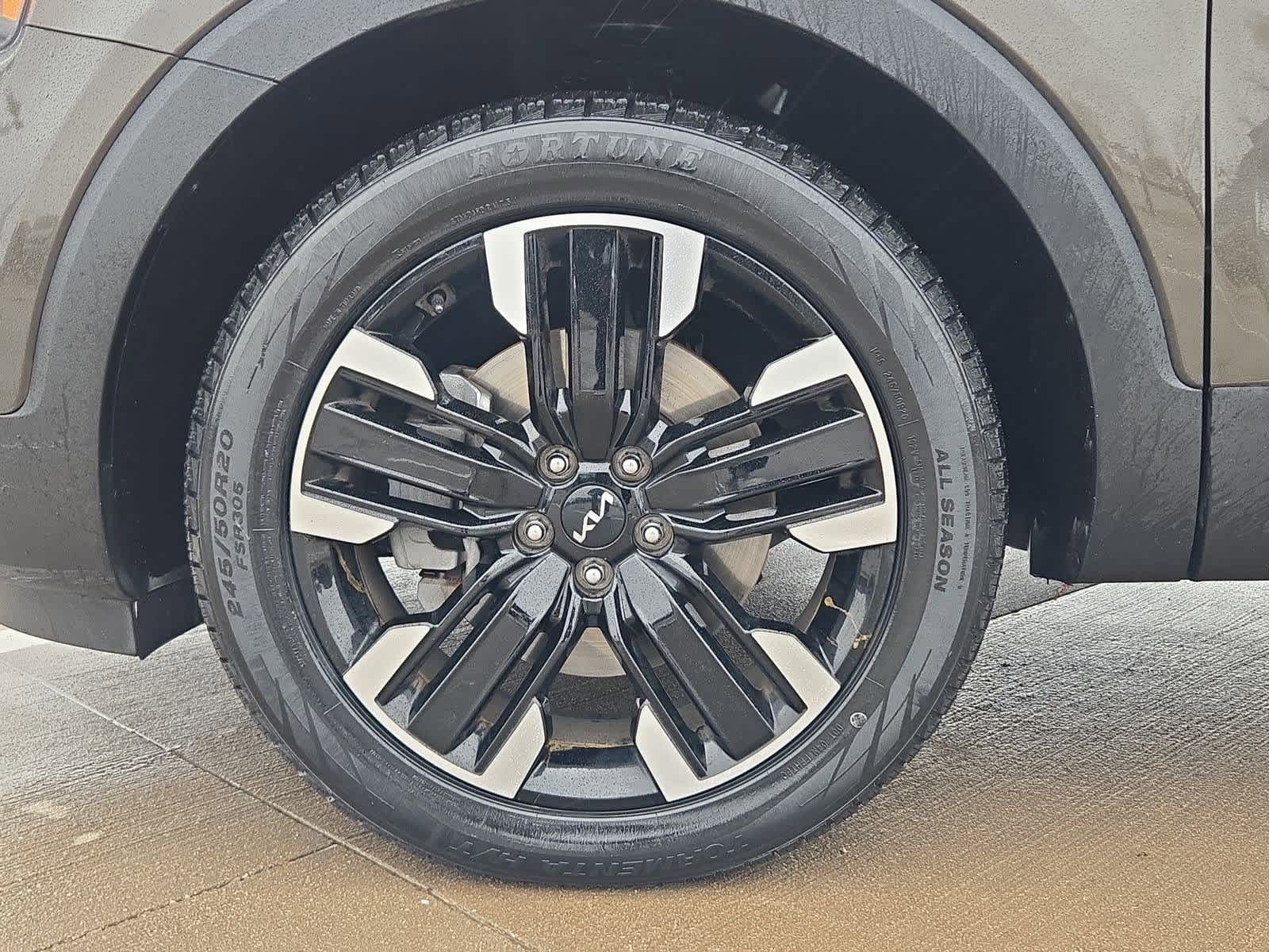 Thumbnail: 2024 Kia Telluride - 12