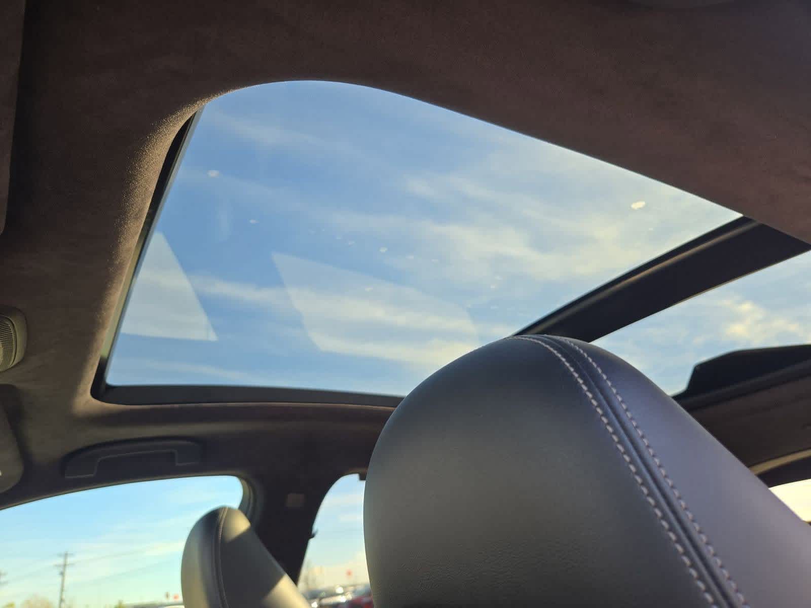 Thumbnail: 2019 INFINITI QX50 - 19