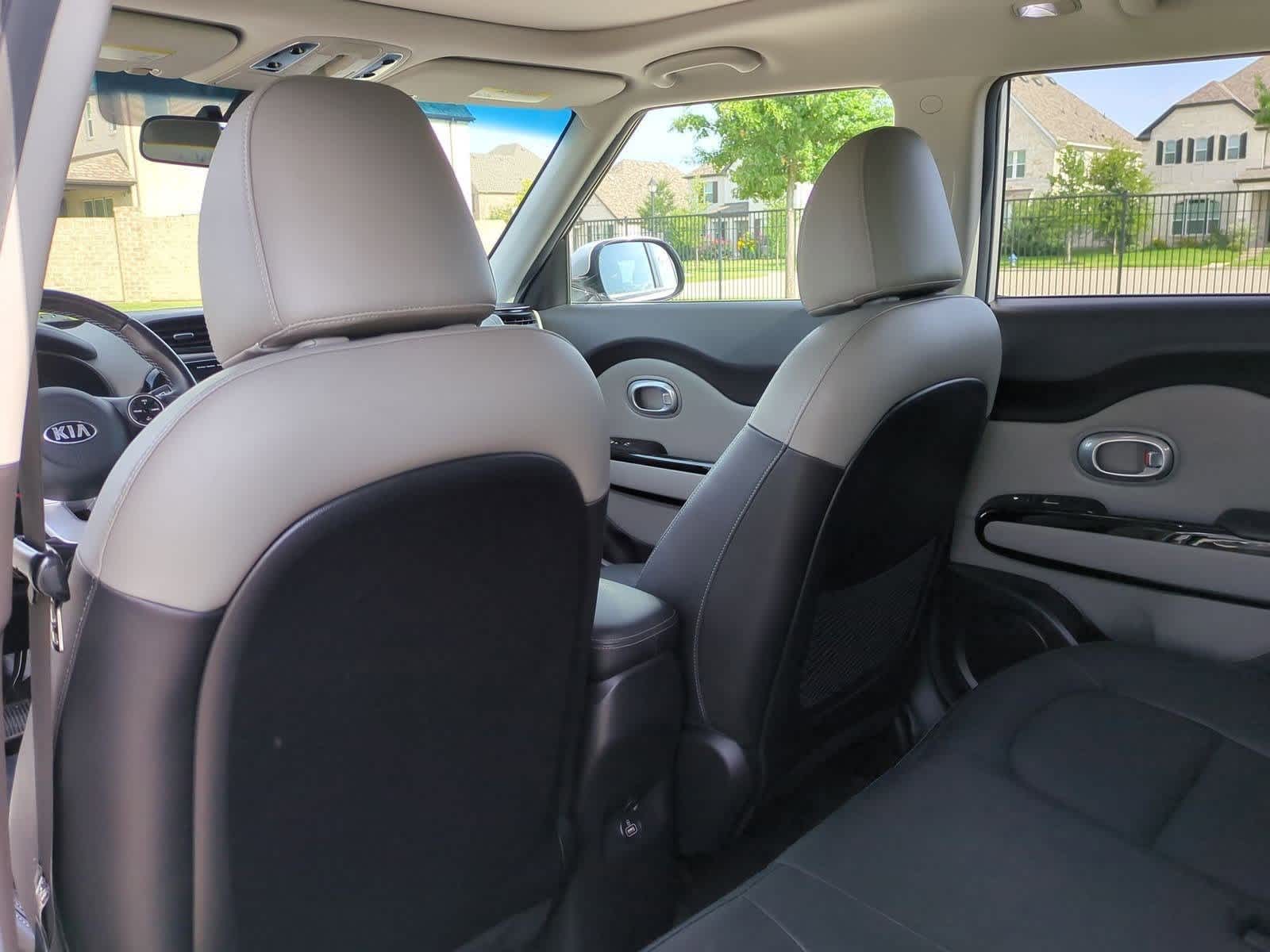 Thumbnail: 2017 Kia Soul - 18
