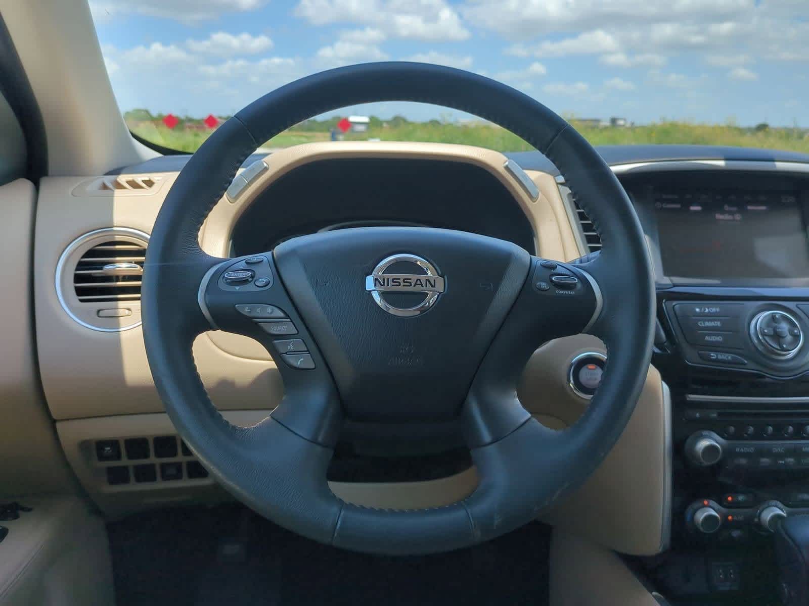 Thumbnail: 2018 Nissan Pathfinder - 22