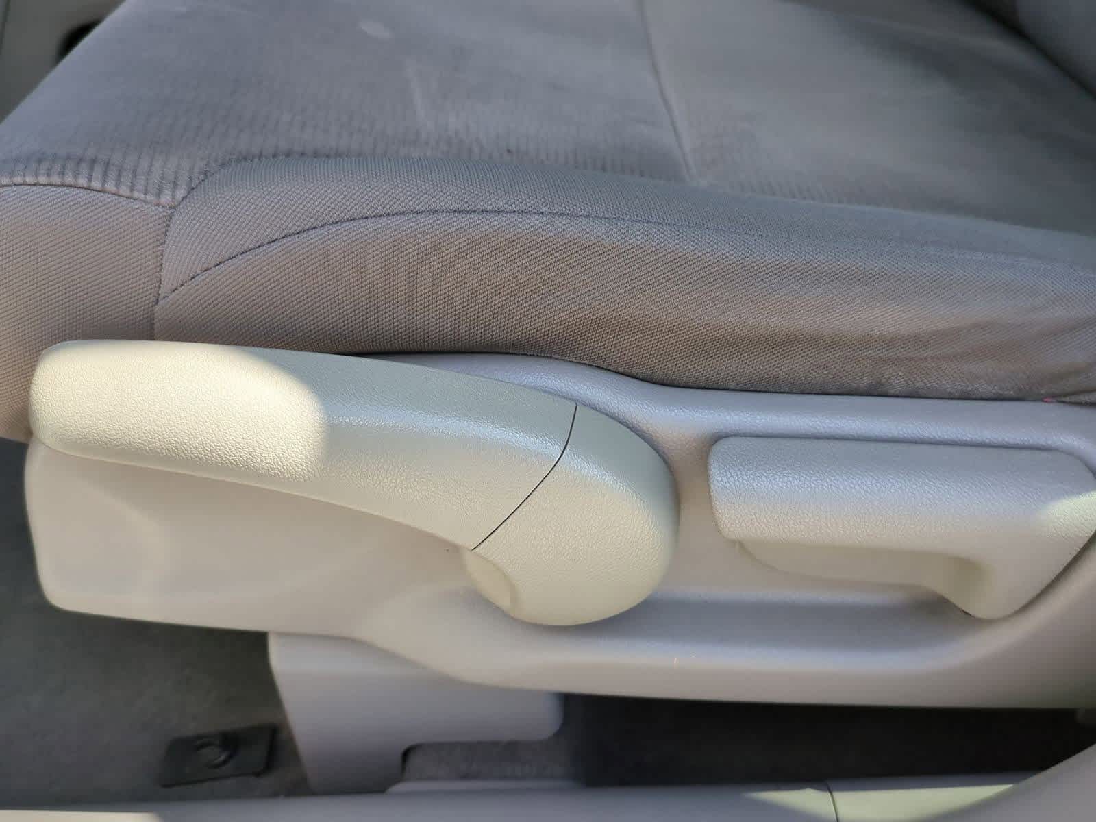 Thumbnail: 2013 Honda CR-V - 16
