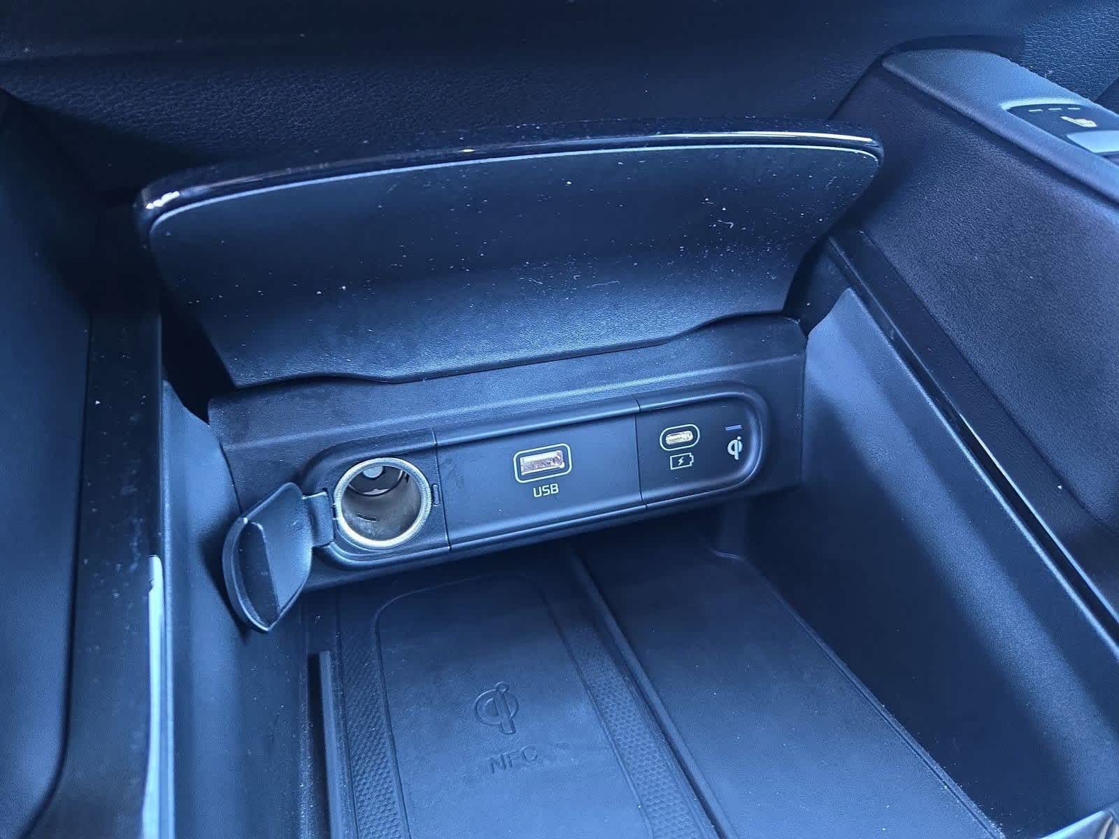 Thumbnail: 2024 Kia Telluride - 32