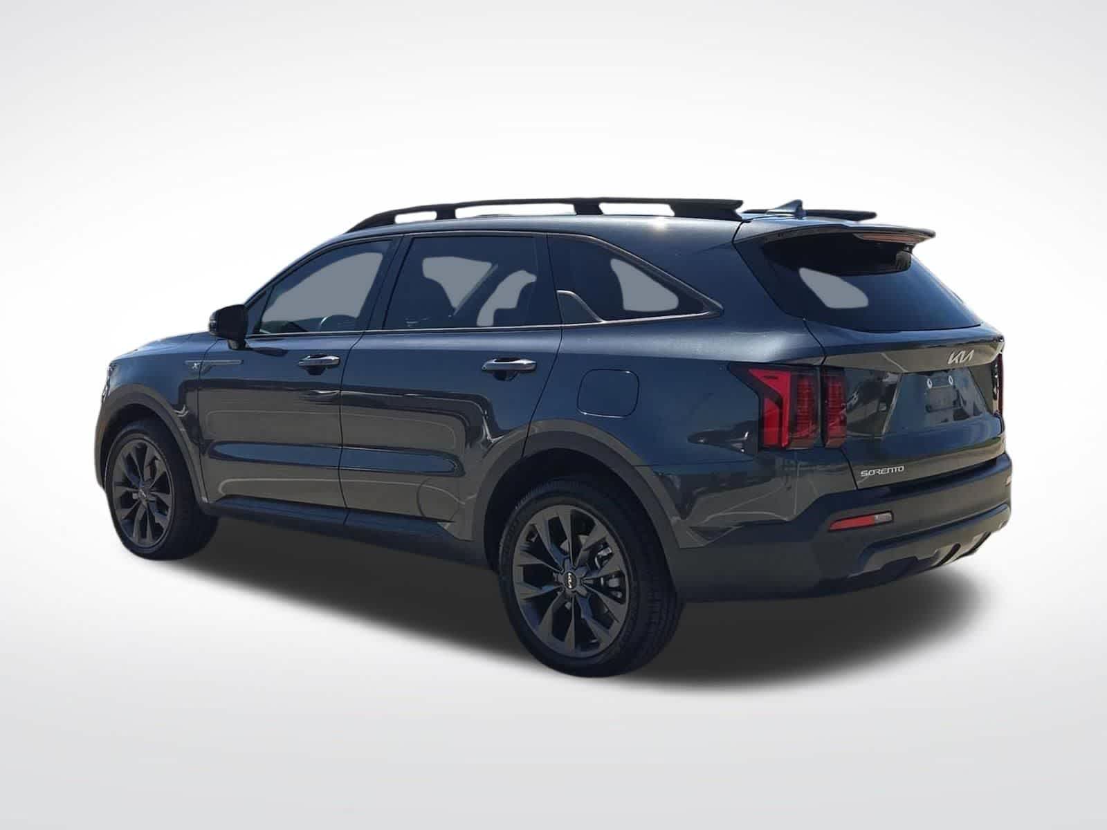 Thumbnail: 2023 Kia Sorento - 5
