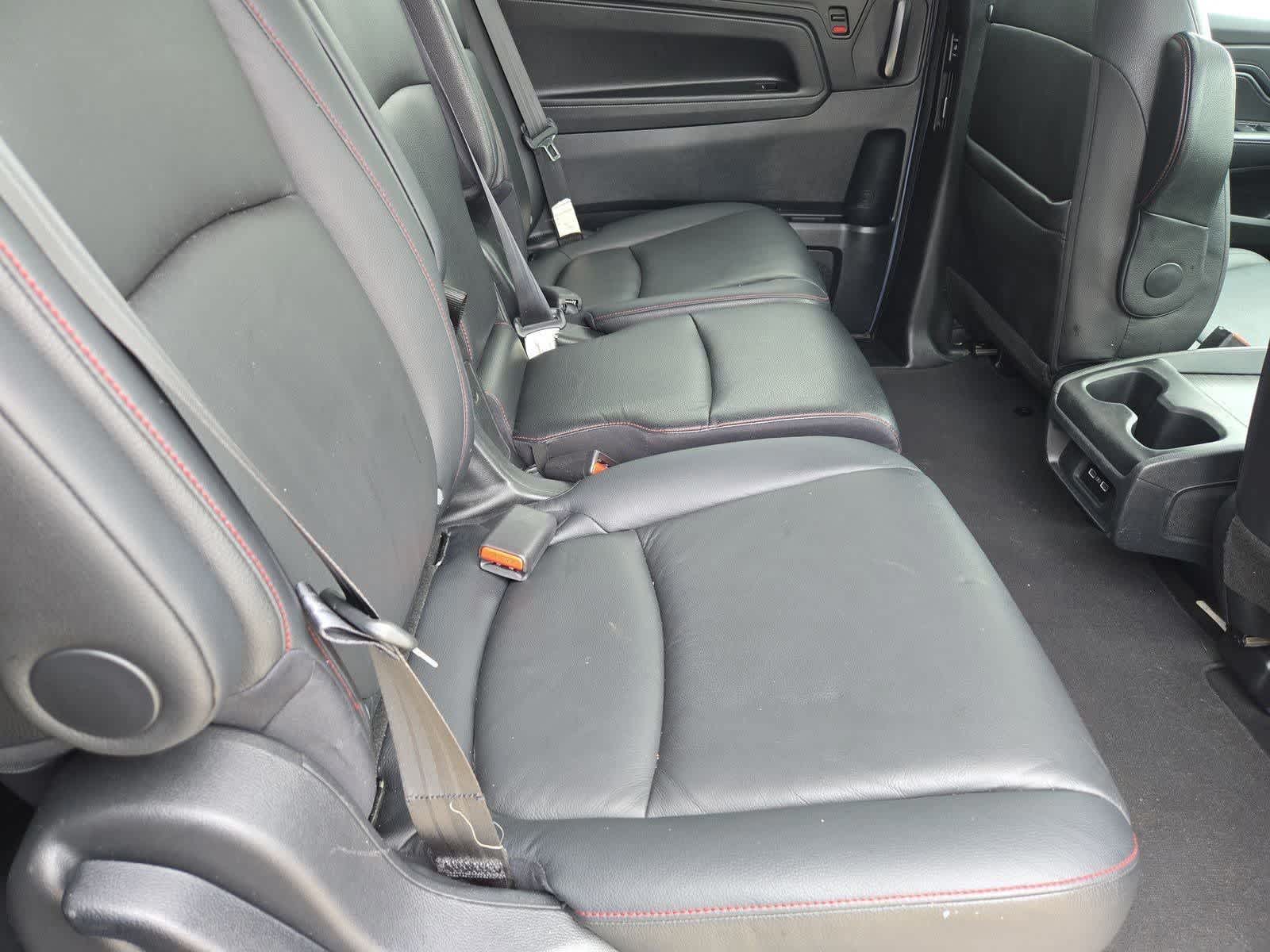 Thumbnail: 2023 Honda Odyssey - 18