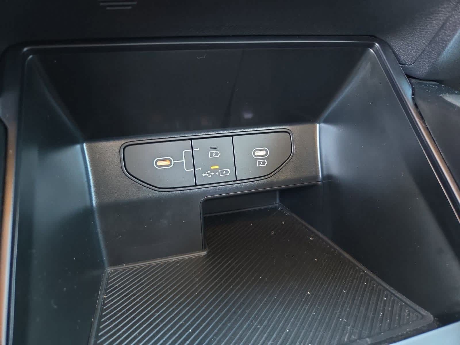 Thumbnail: 2025 Kia Sorento - 28