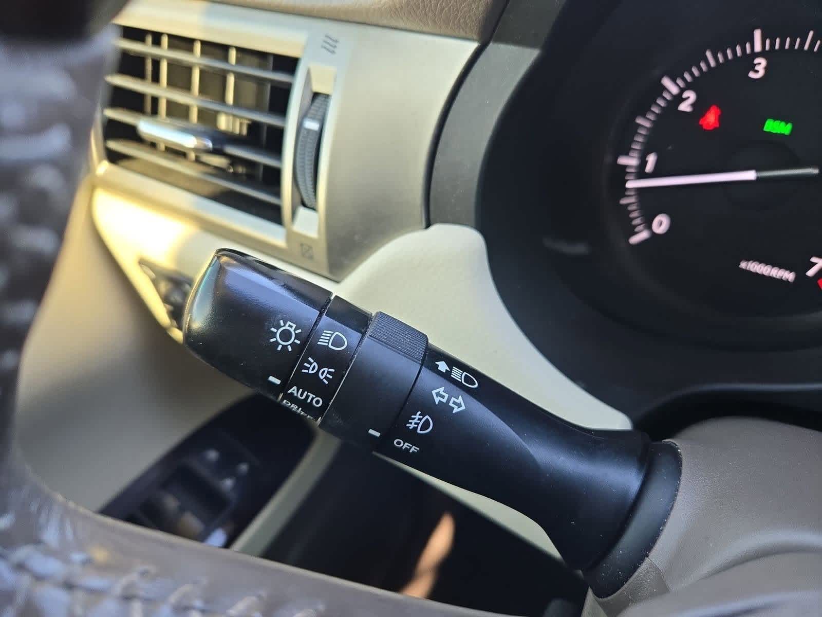 Thumbnail: 2014 Lexus GX - 28