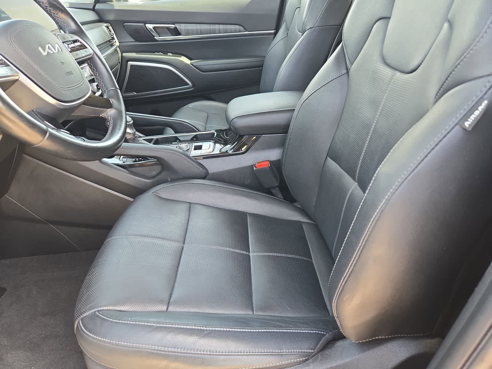 Thumbnail: 2023 Kia Telluride - 14