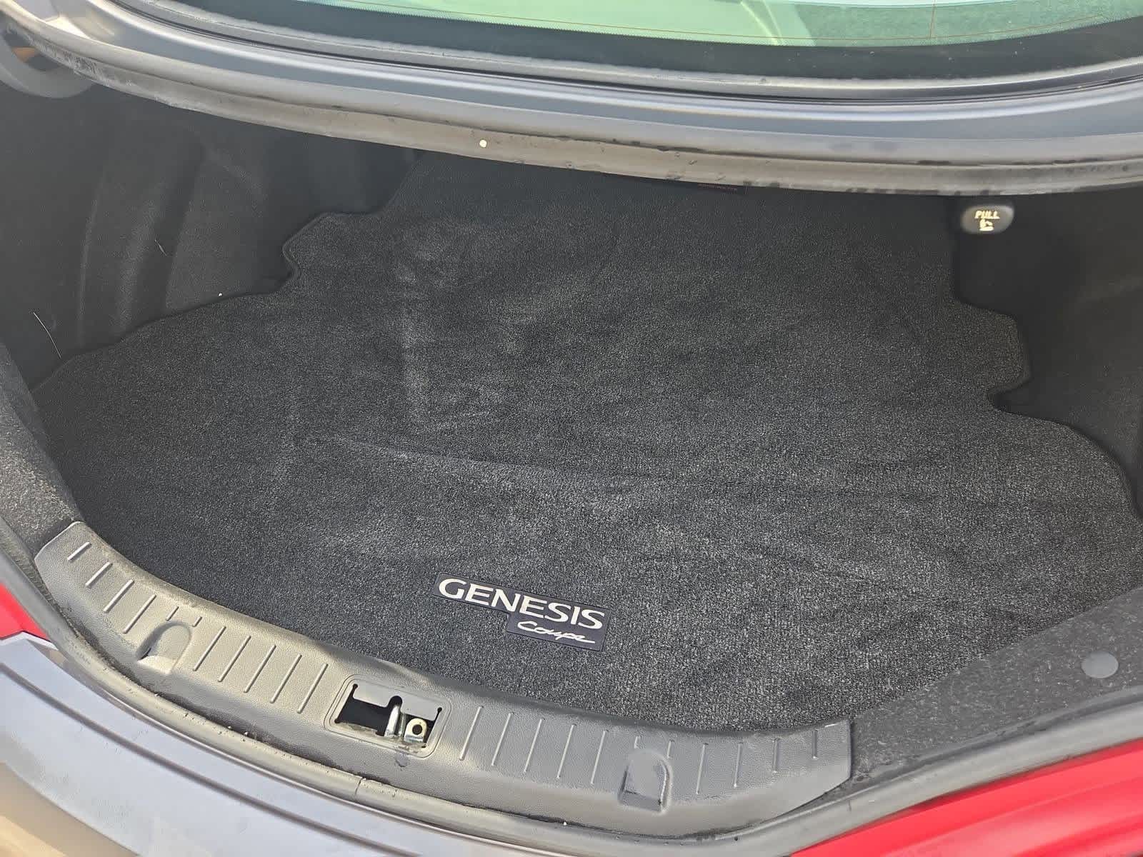 Thumbnail: 2013 Hyundai Genesis - 29