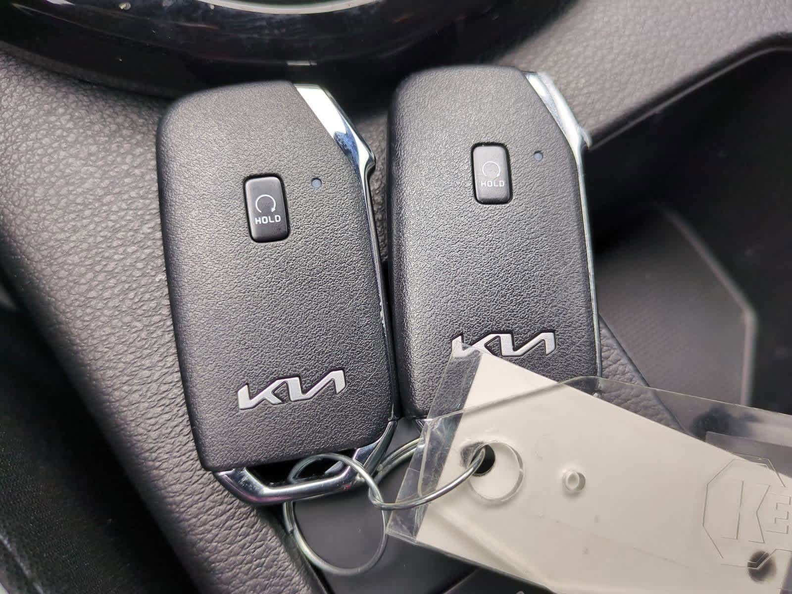 Thumbnail: 2023 Kia Forte - 34