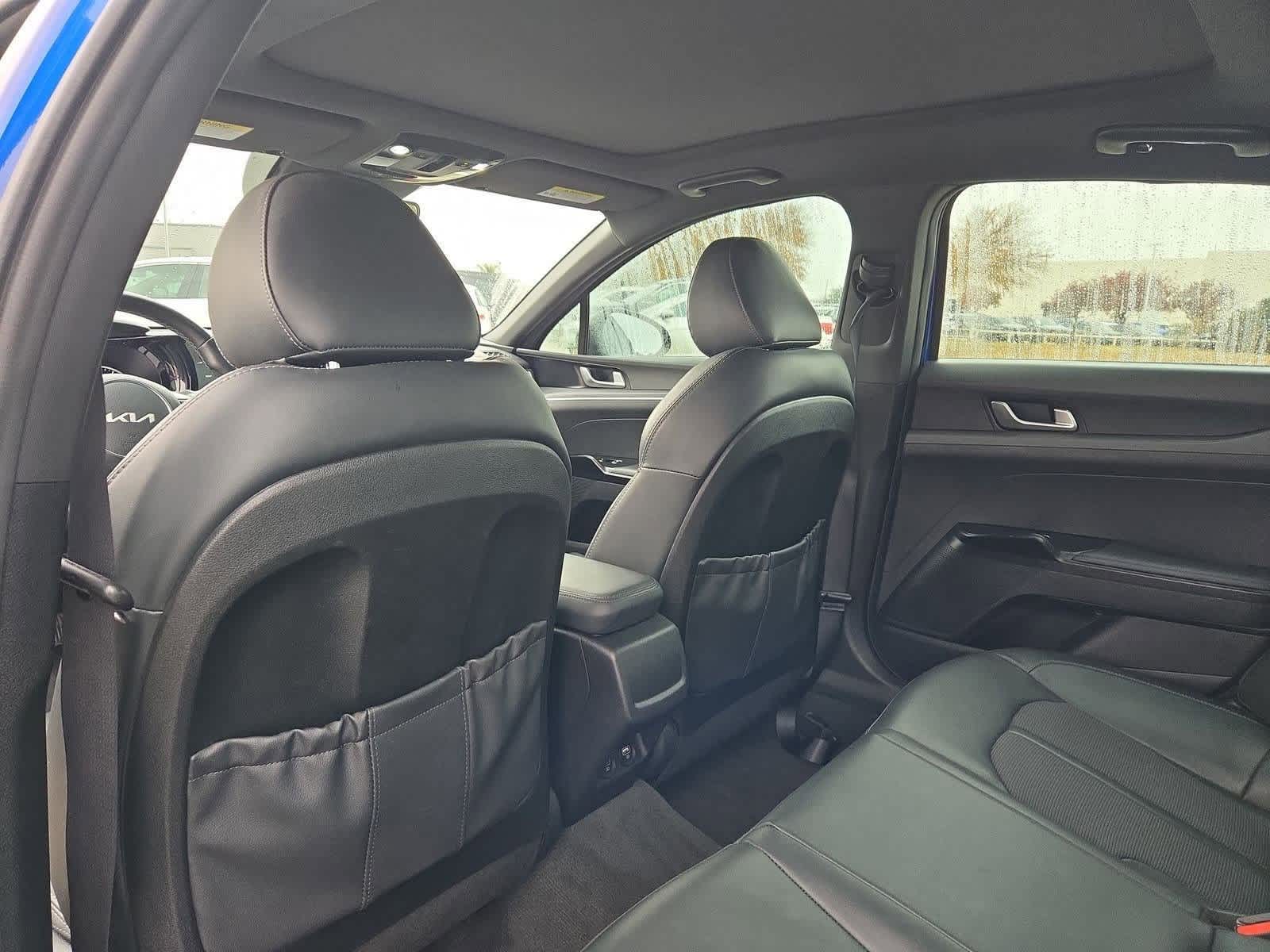 Thumbnail: 2022 Kia K5 - 17