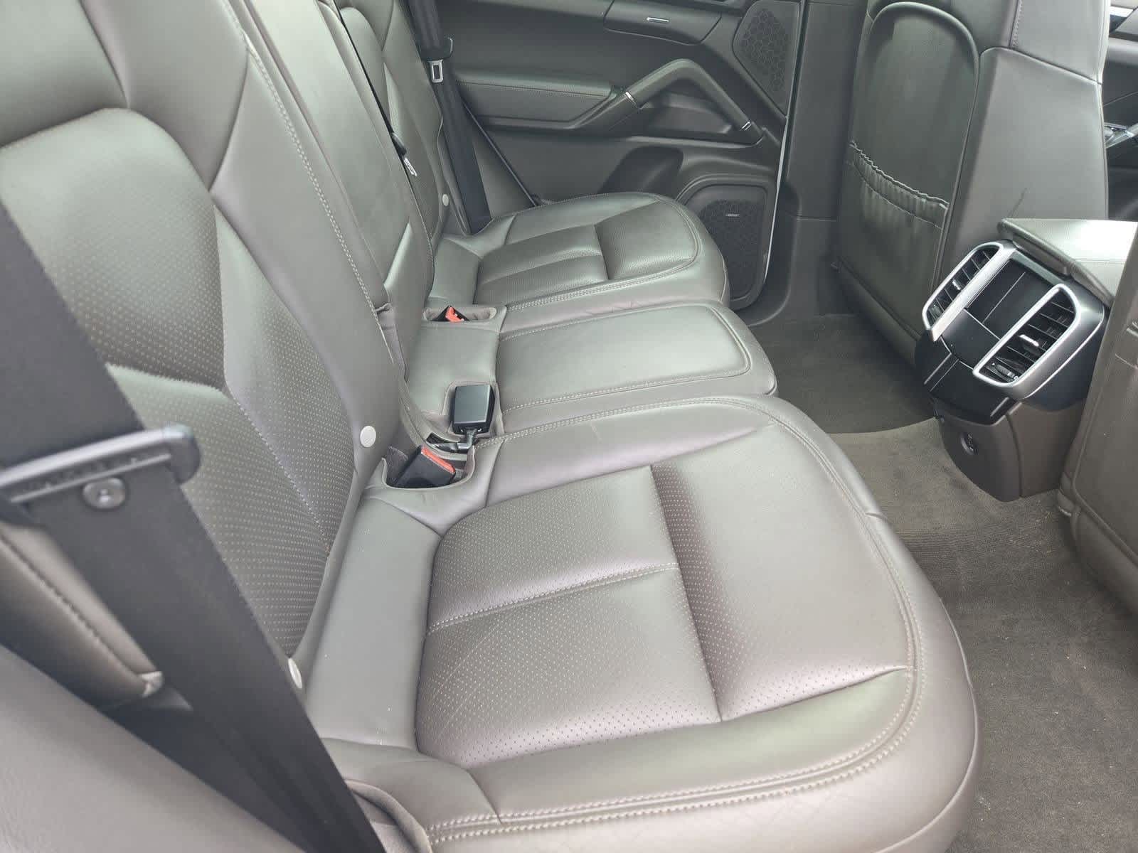 Thumbnail: 2017 Porsche Cayenne - 20