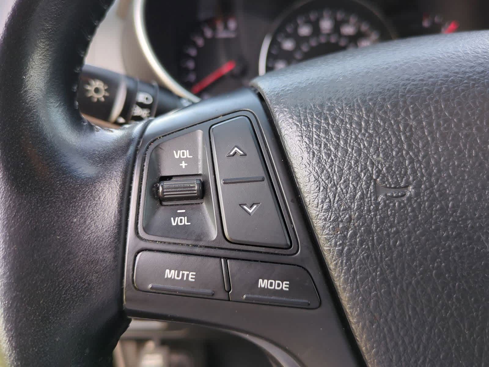 Thumbnail: 2014 Kia Sorento - 22