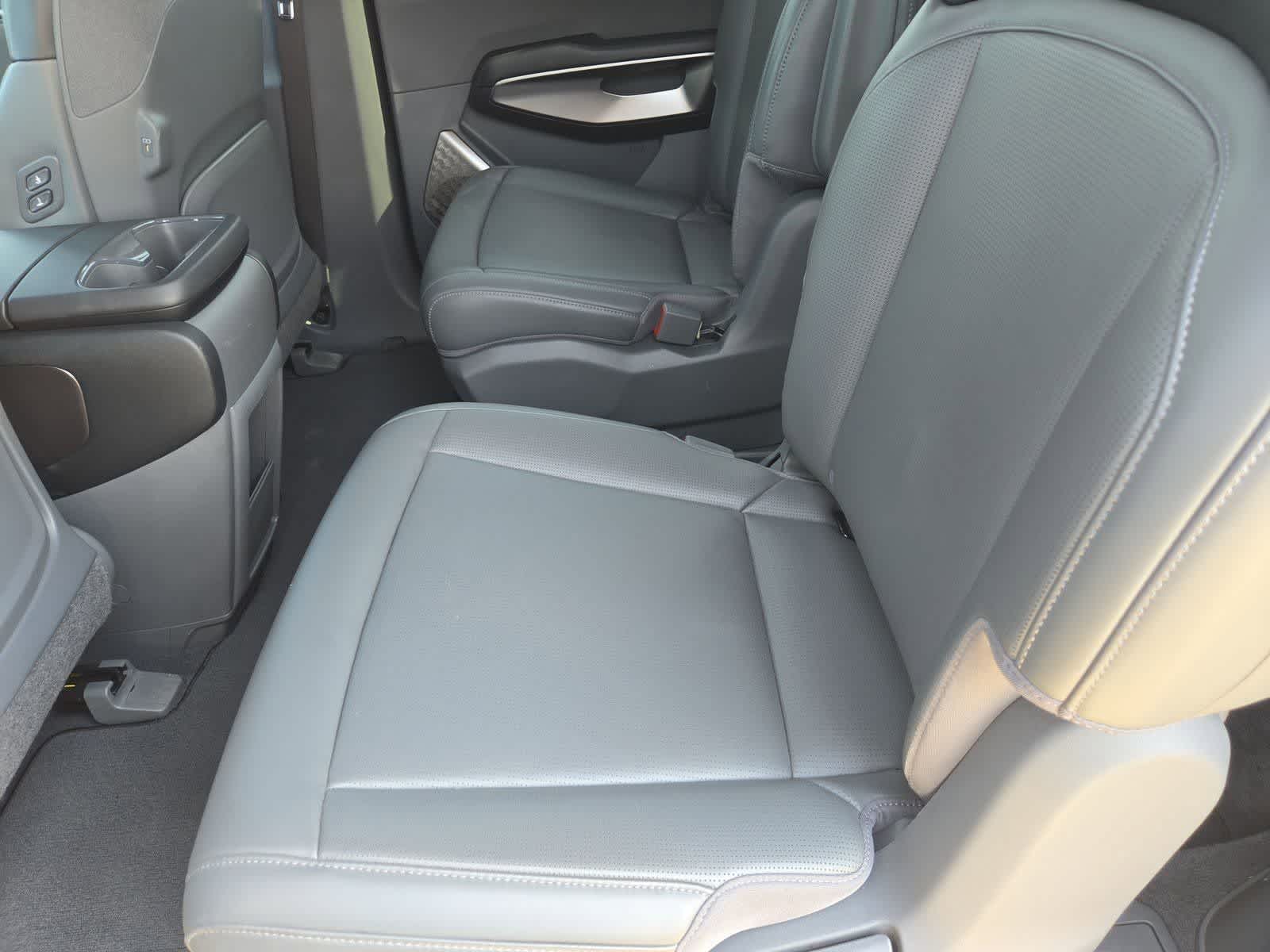 Thumbnail: 2024 Kia EV9 - 17