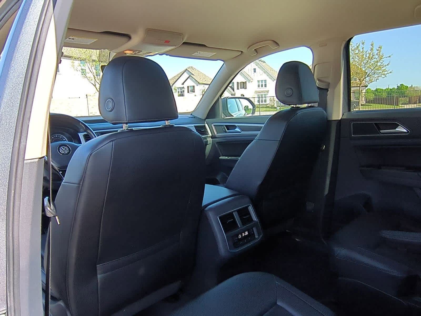 Thumbnail: 2019 Volkswagen Atlas - 18
