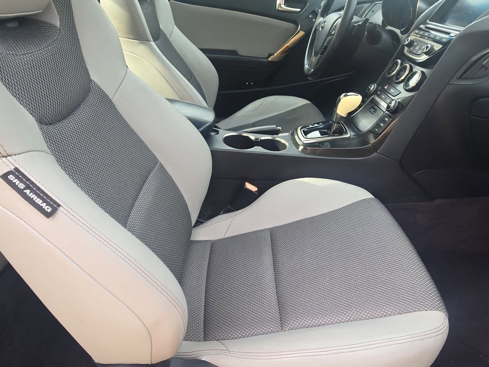 Thumbnail: 2013 Hyundai Genesis - 20