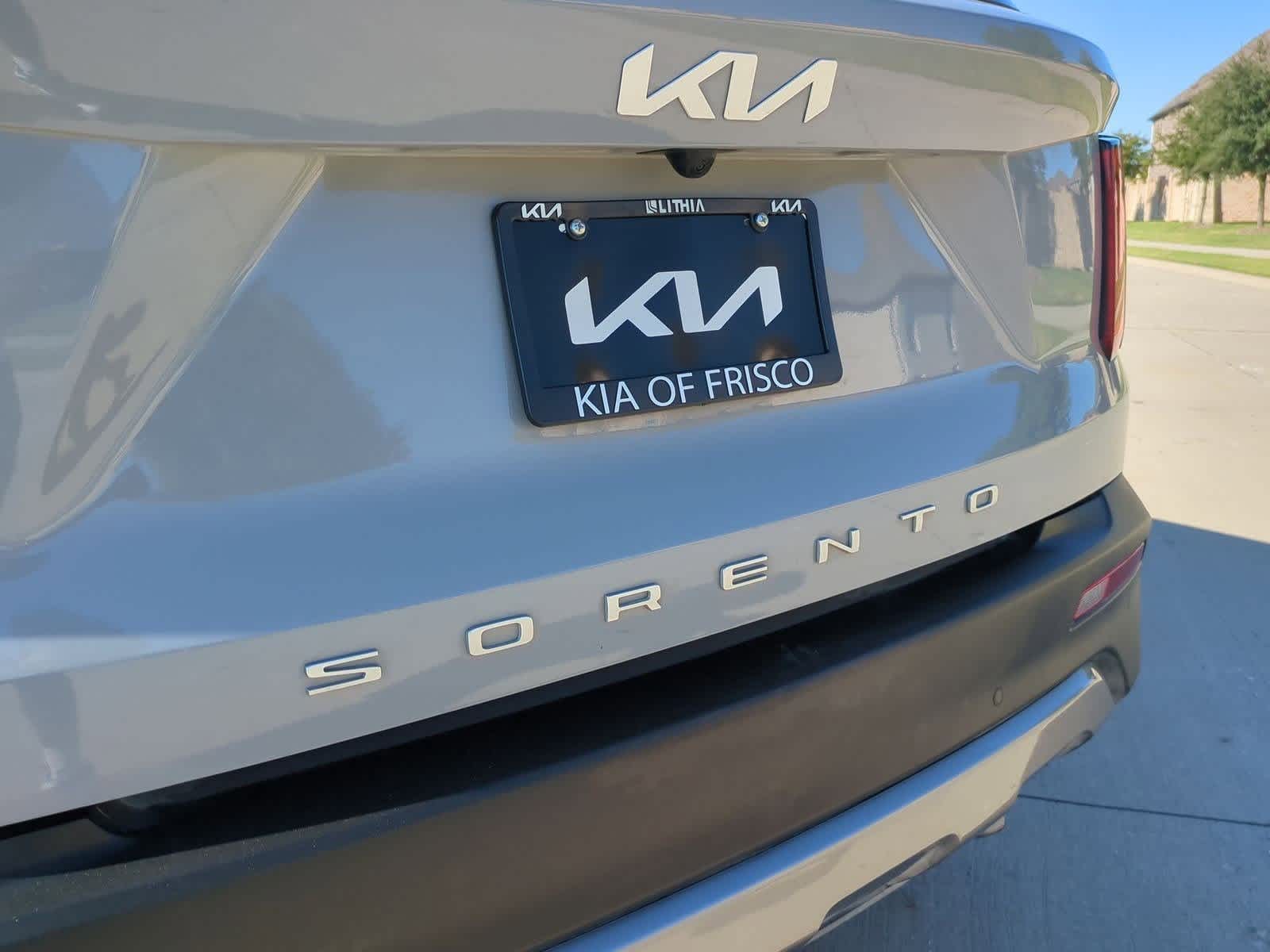 Thumbnail: 2022 Kia Sorento - 11