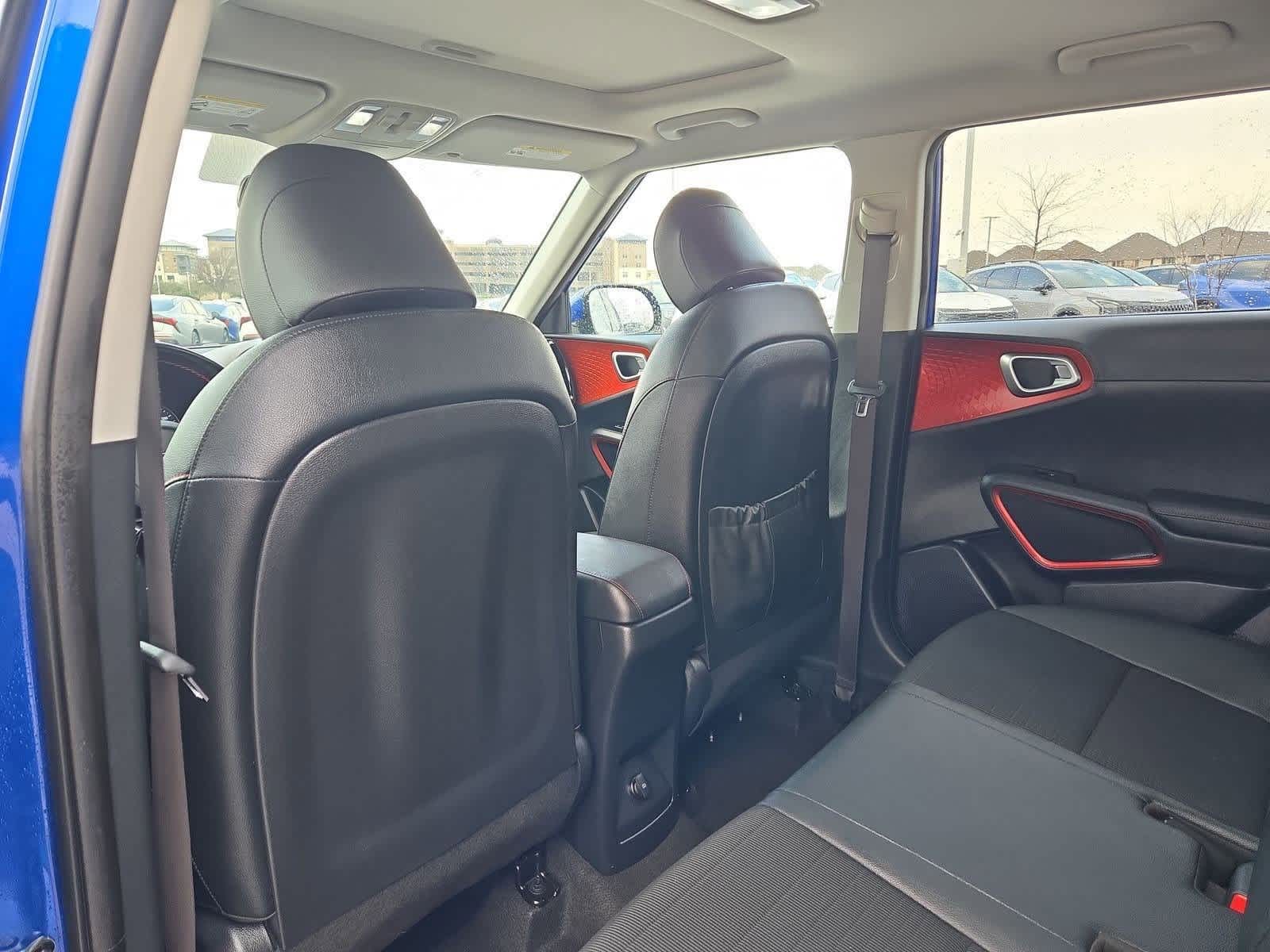 Thumbnail: 2021 Kia Soul - 18