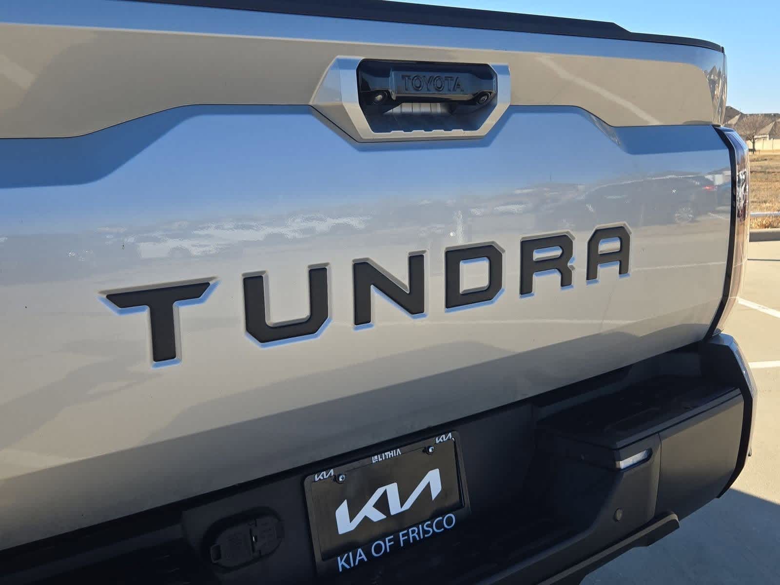 Thumbnail: 2024 Toyota Tundra - 12