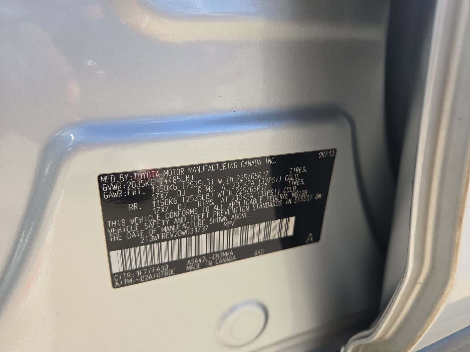 Thumbnail: 2013 Toyota RAV4 - 35