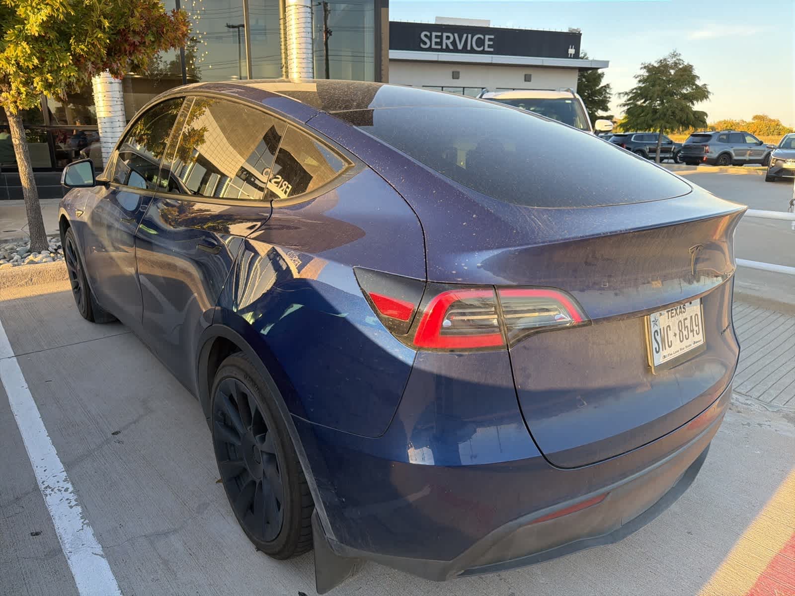 Thumbnail: 2023 Tesla Model Y - 3