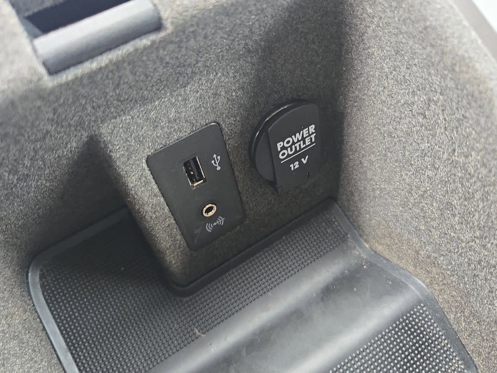 Thumbnail: 2017 Porsche Cayenne - 32