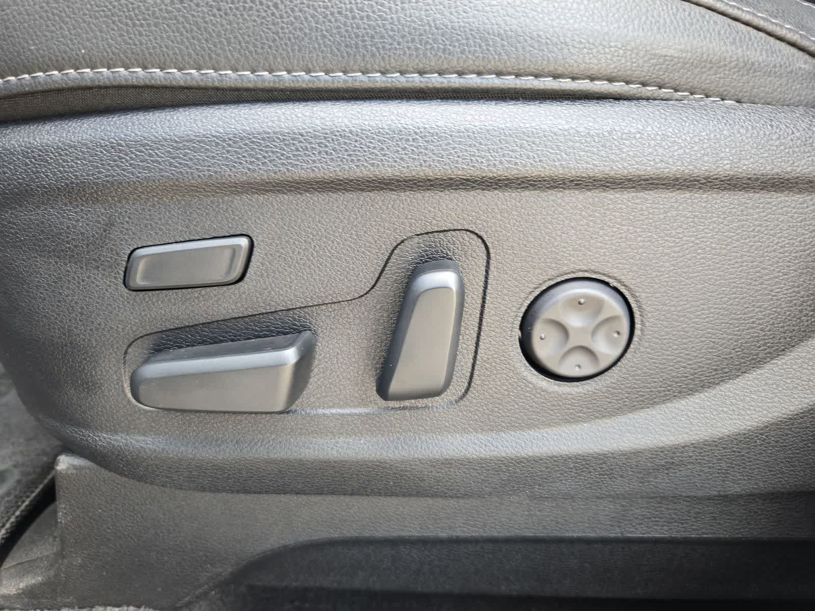 Thumbnail: 2025 Kia Telluride - 15