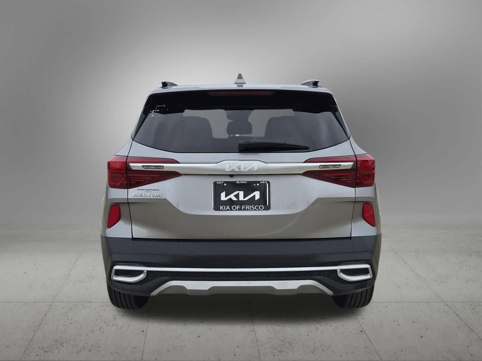 Thumbnail: 2023 Kia Seltos - 5