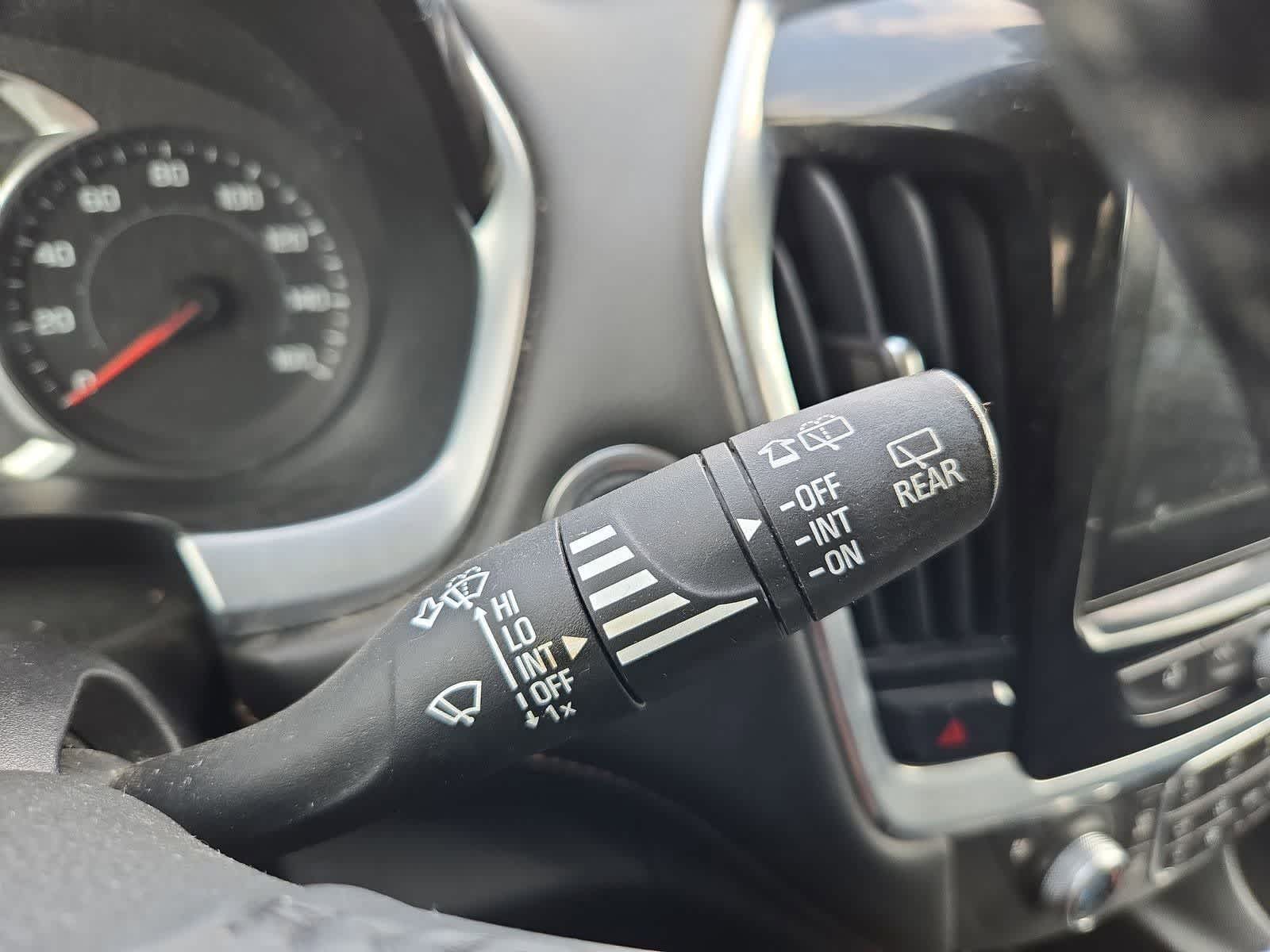 Thumbnail: 2018 Chevrolet Traverse - 26