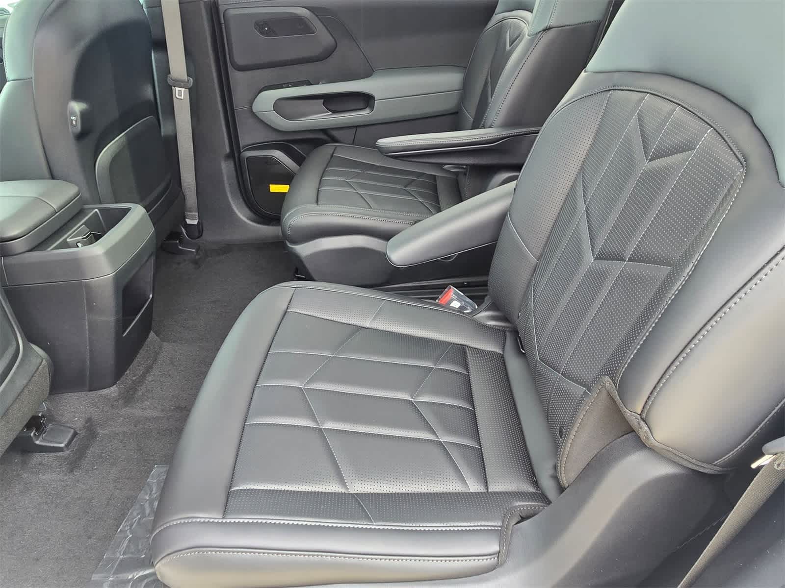 Thumbnail: 2027 Kia Telluride - 17