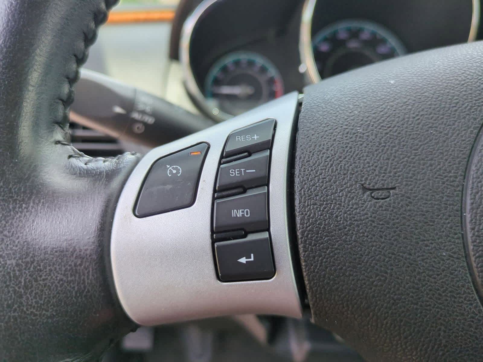 Thumbnail: 2012 Chevrolet Malibu - 22