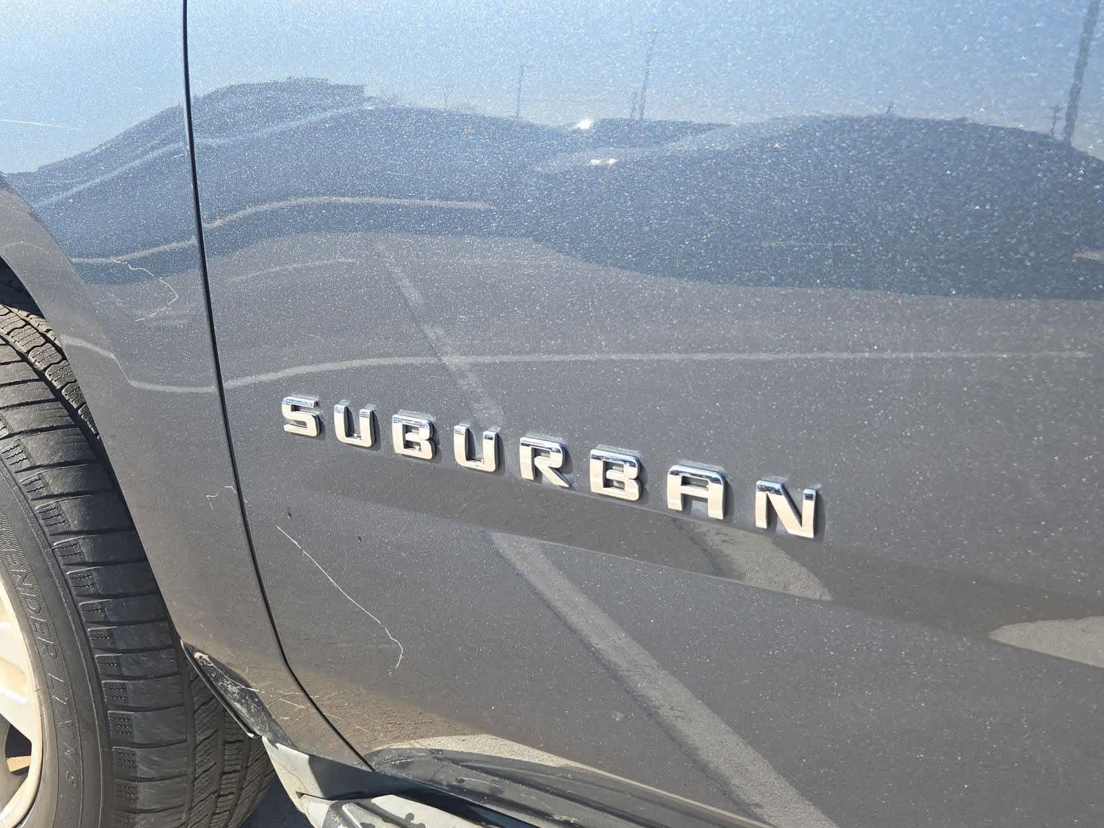 Thumbnail: 2020 Chevrolet Suburban - 11