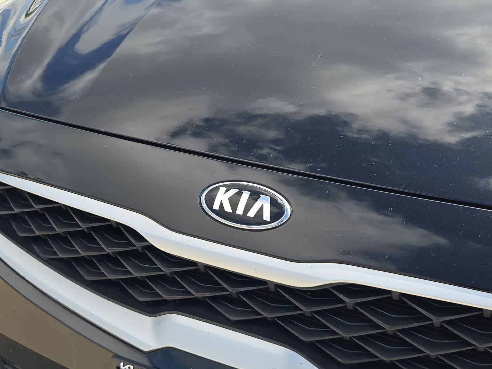 Thumbnail: 2019 Kia Forte - 11