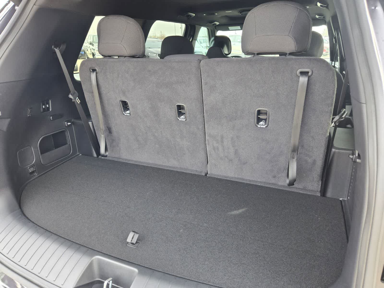 Thumbnail: 2027 Kia Telluride - 12