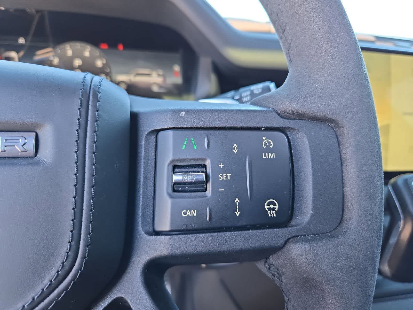 Thumbnail: 2023 Land Rover Defender - 23