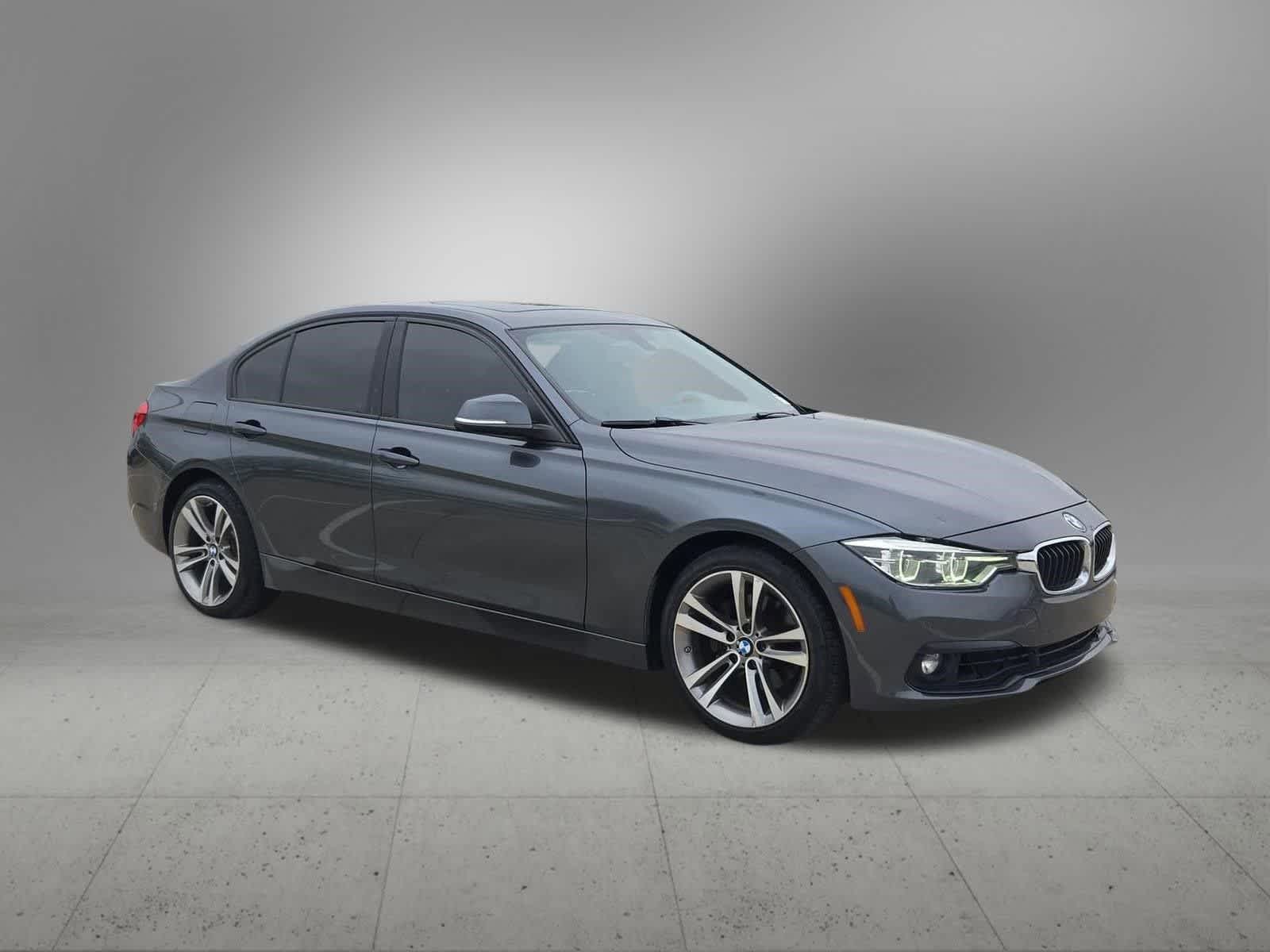 Thumbnail: 2016 BMW 3 Series - 8