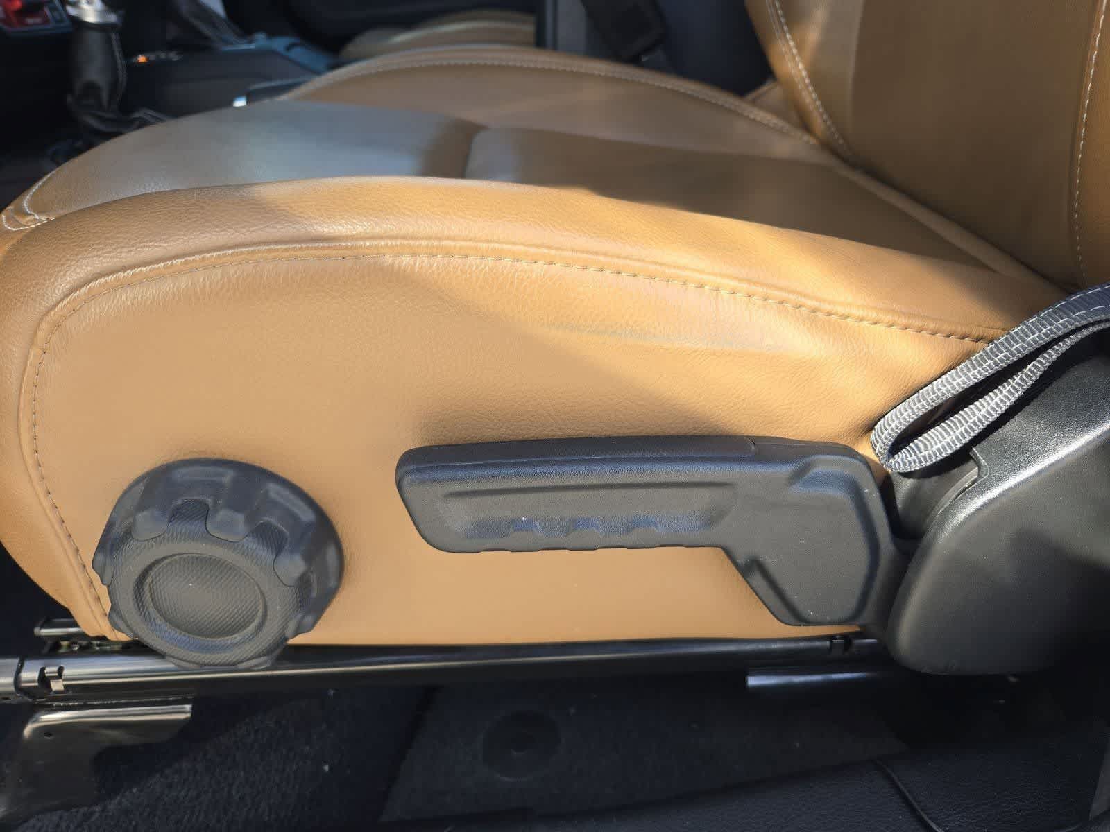 Thumbnail: 2023 Jeep Gladiator - 15