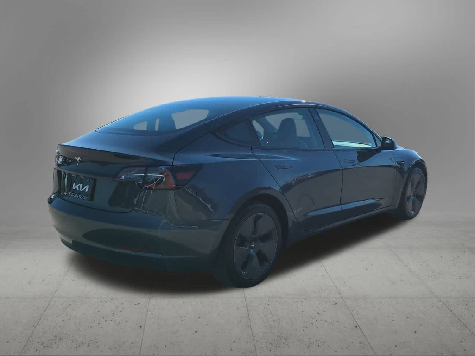 Thumbnail: 2023 Tesla Model 3 - 6