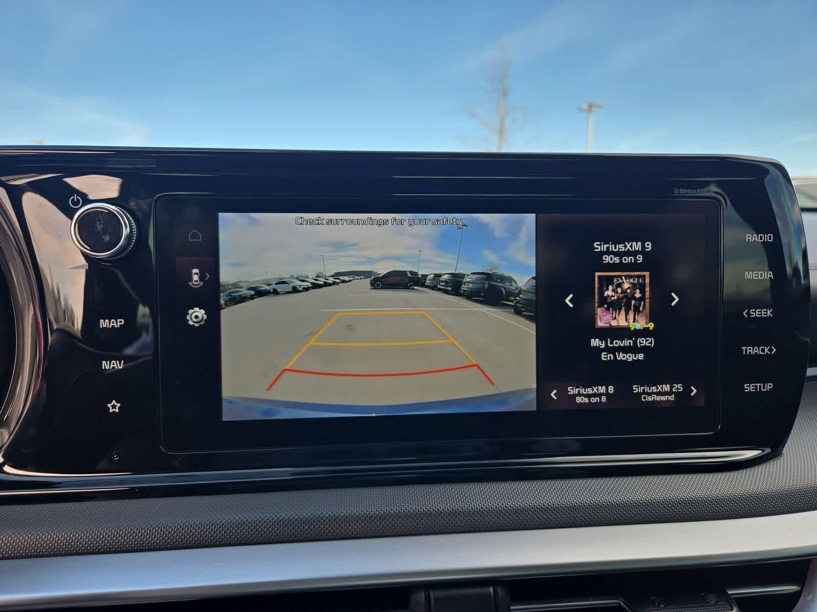 Thumbnail: 2023 Kia K5 - 28