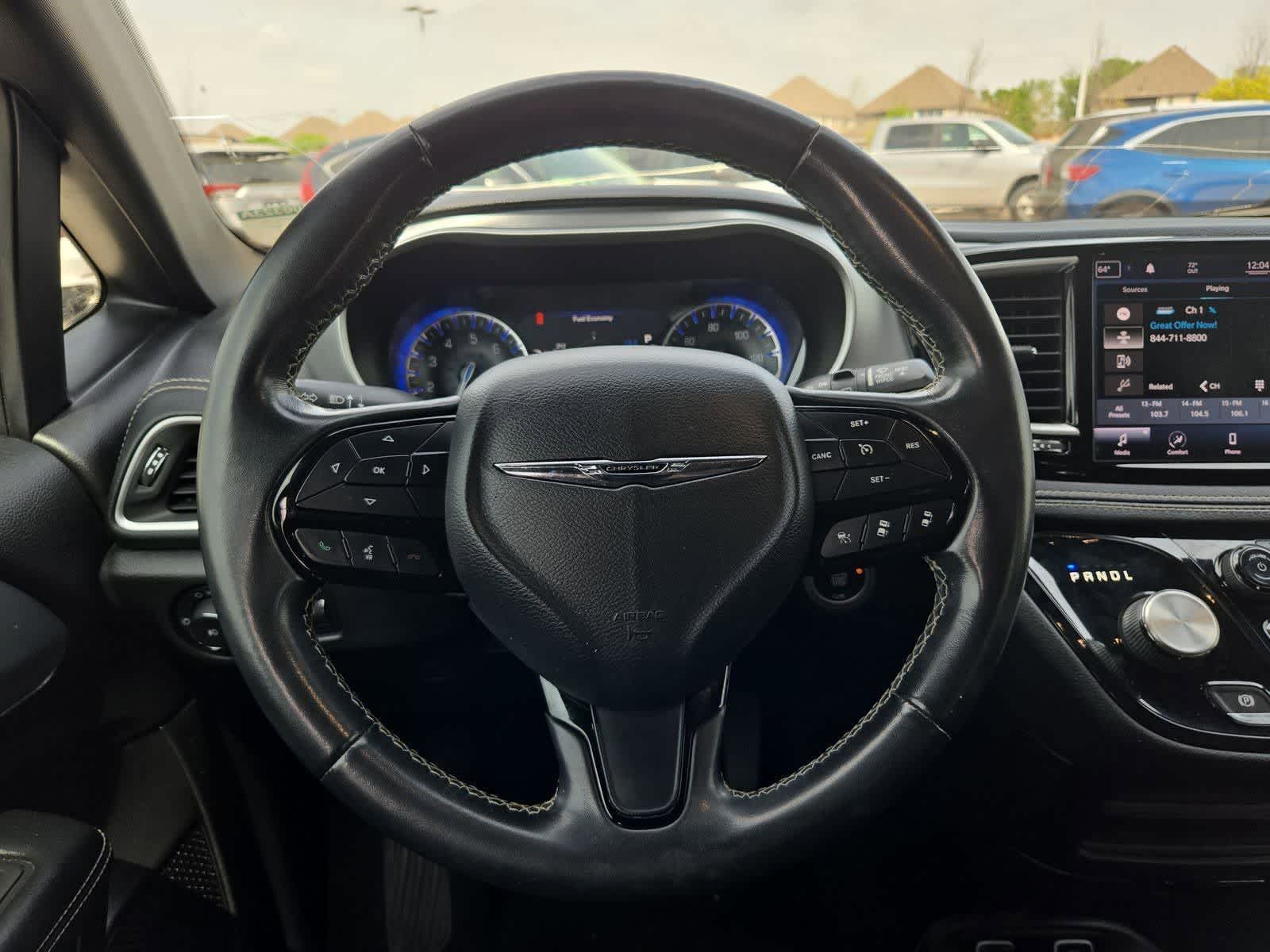 Thumbnail: 2021 Chrysler Pacifica - 20