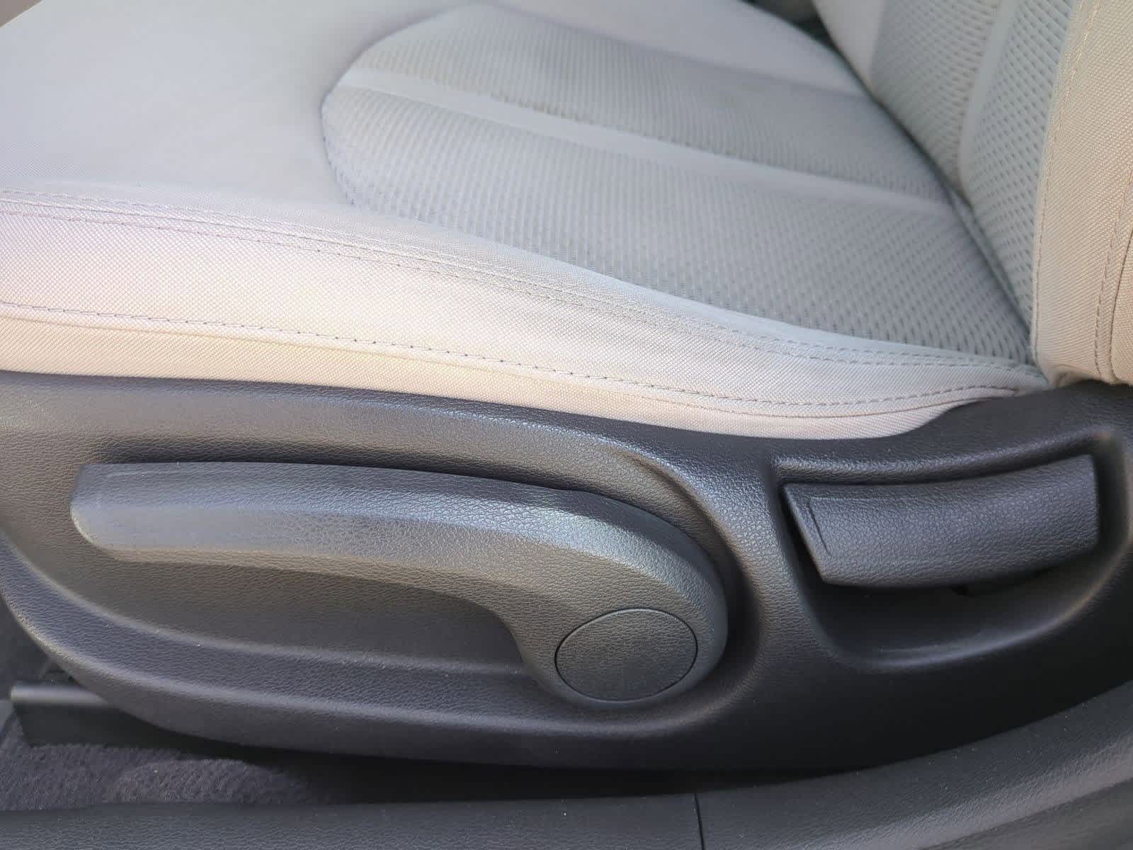 Thumbnail: 2016 Hyundai Sonata - 15