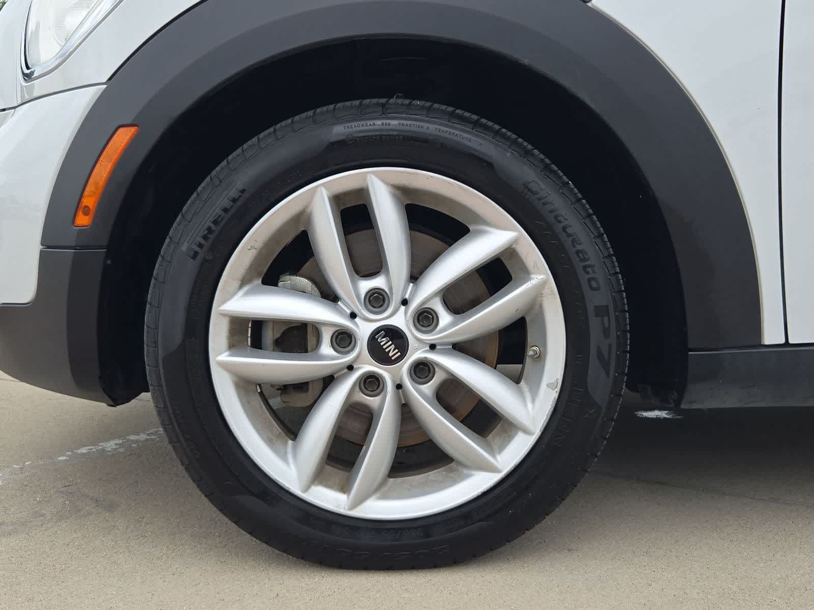 Thumbnail: 2014 MINI Cooper Countryman - 13